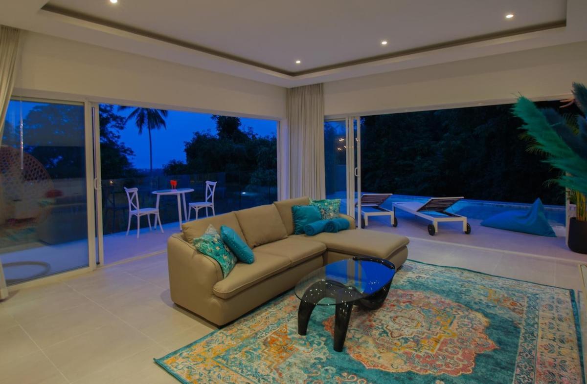 Sky Elefants 2b Ocean View Villa *